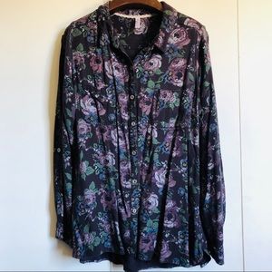 XXL LONG SLEEVED FLORAL BLOUSE